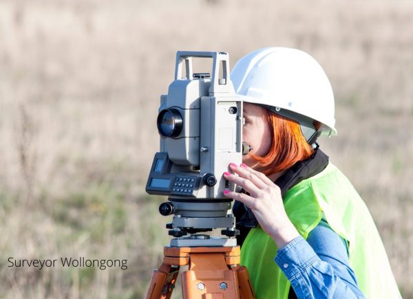 Surveyors Wollongong team at work